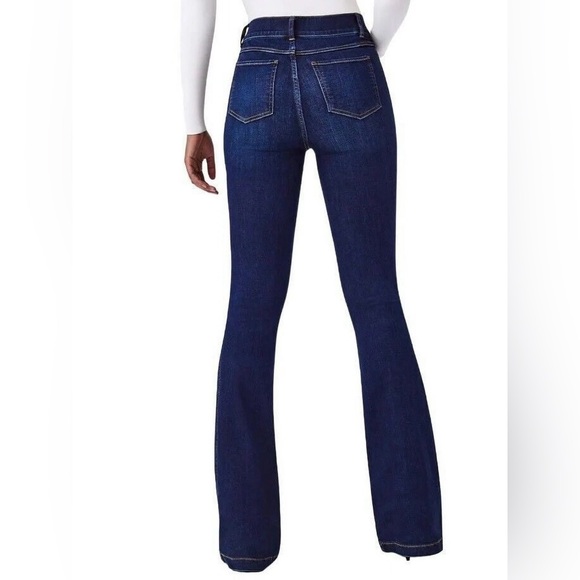 Spanx High Waist Booty Lift Shaping Flare Pull on Denim Jeans Size Petite Small - Picture 2 of 8